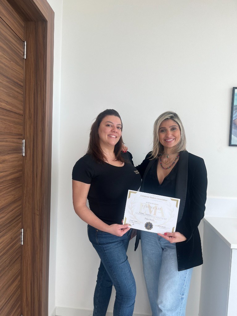 Weshape Clinic certification training — Master Instructor Teaching — Sola Tohme EMA Master Instructor